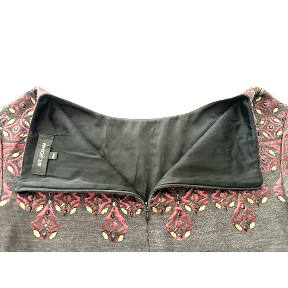 St. John Top M Gray Red Embroidery Embellished Rhinestones Beaded Half Sleeve - Picture 9 of 14